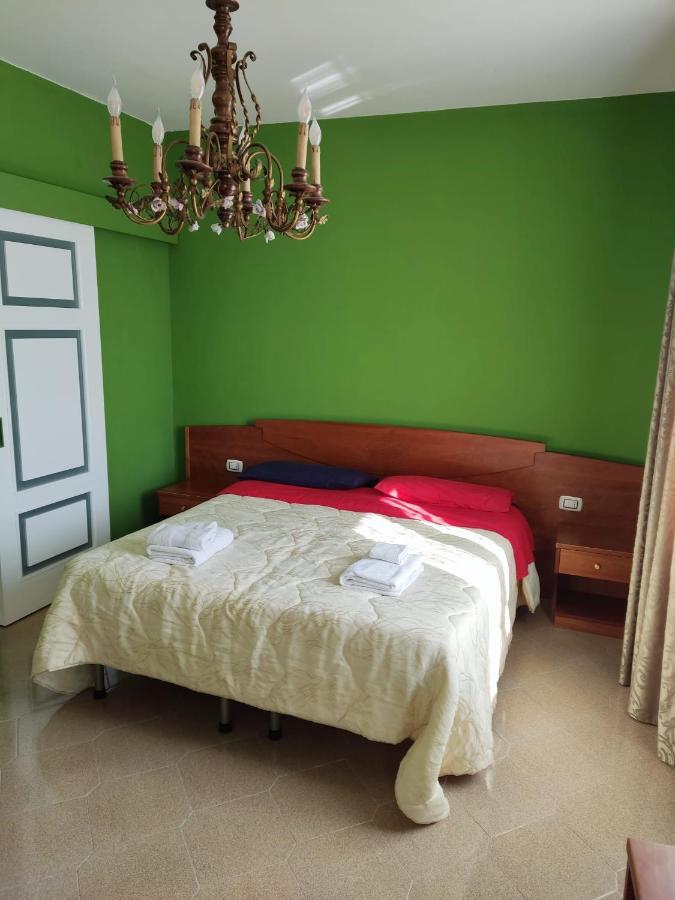 Bed and Breakfast Casa Castellano Нола Экстерьер фото